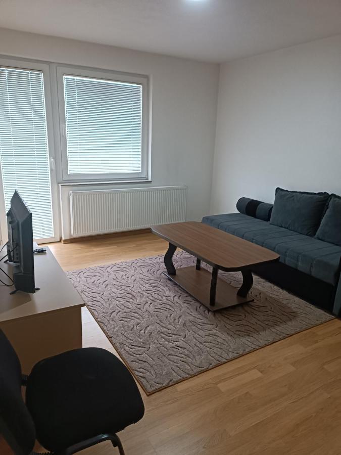 2Bdr Apt With Balcony With View- Free Parking Saraievo Exterior foto