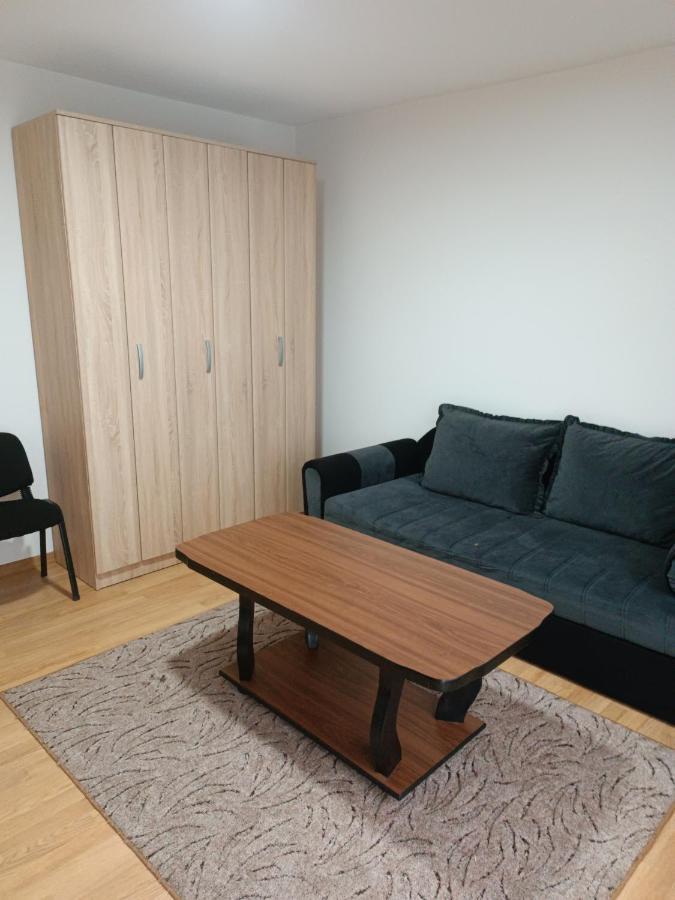 2Bdr Apt With Balcony With View- Free Parking Saraievo Exterior foto