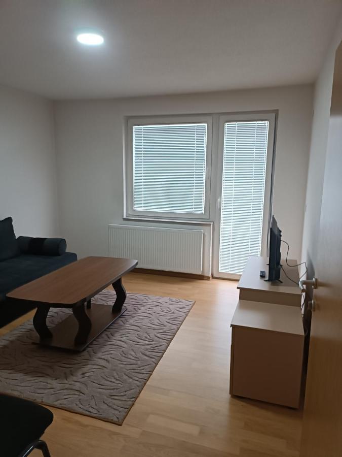 2Bdr Apt With Balcony With View- Free Parking Saraievo Exterior foto